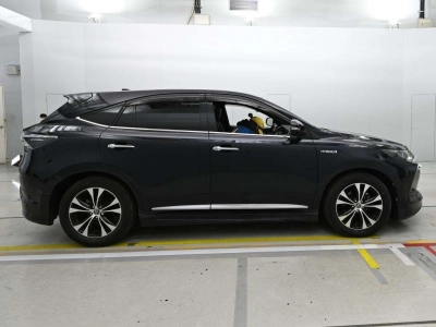 TOYOTA HARRIER HYBRID