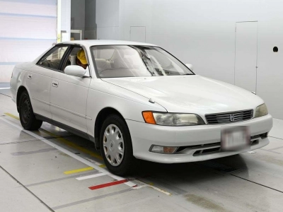 TOYOTA MARK II