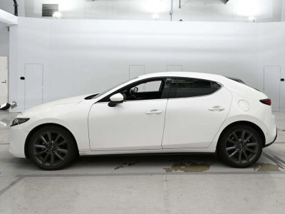 MAZDA MAZDA3 FASTBACK