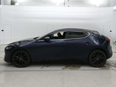 MAZDA MAZDA3 FASTBACK