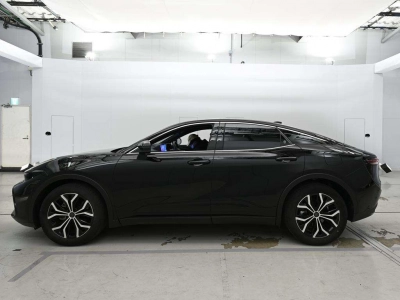 TOYOTA CROWN CROSSOVER