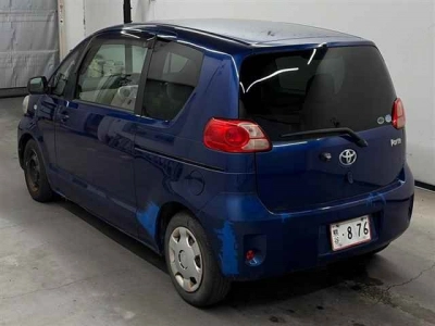 TOYOTA PORTE
