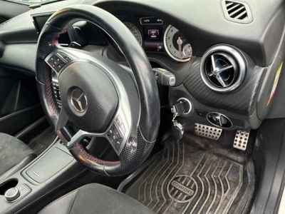 MERCEDES BENZ A CLASS