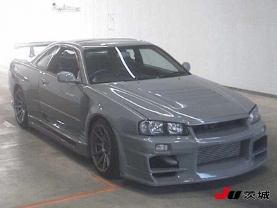 NISSAN SKYLINE
