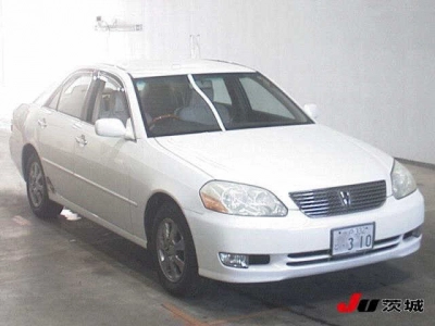 TOYOTA MARK II