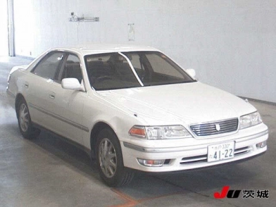 TOYOTA MARK II