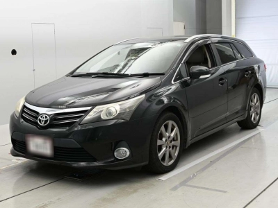 TOYOTA AVENSIS WAGON