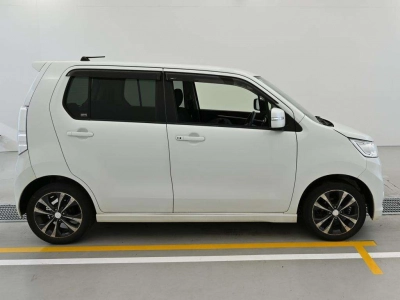 SUZUKI WAGON R STINGRAY