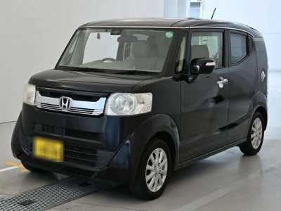 HONDA N-BOX SLASH