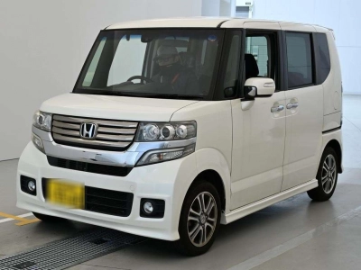 HONDA N BOX CUSTOM
