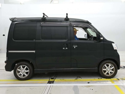 DAIHATSU ATRAI WAGON