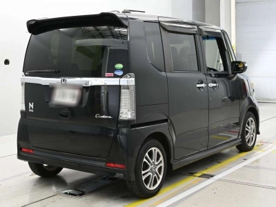 HONDA N BOX CUSTOM