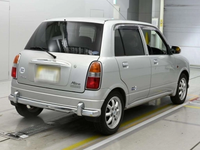 DAIHATSU MIRA GINO