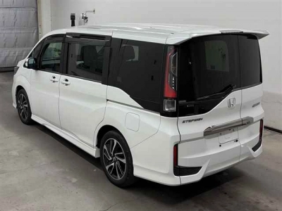 HONDA STEPWGN SPADA