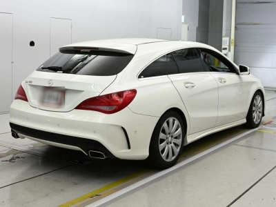 MERCEDES BENZ CLA SHOOTING BRAKE