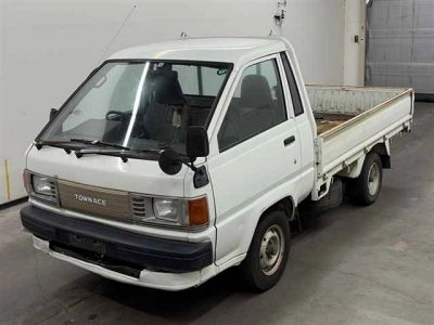 TOYOTA TOWN ACE TRUCK