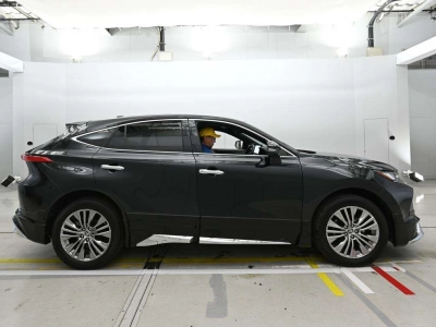 TOYOTA HARRIER HYBRID