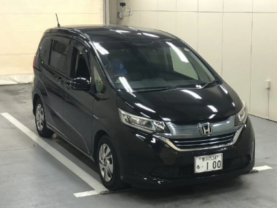 HONDA FREED+