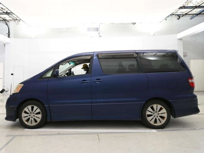 TOYOTA ALPHARD V
