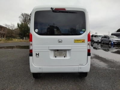 HONDA N-VAN