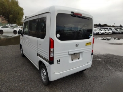 HONDA N-VAN