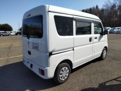 NISSAN CLIPPER