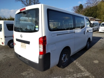 NISSAN NV350 CARAVAN