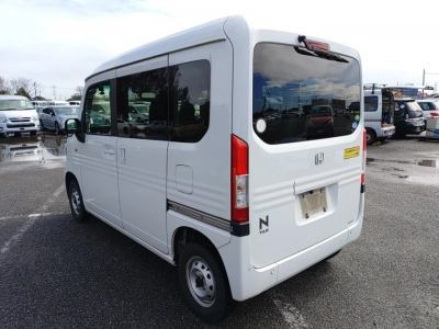HONDA N-VAN
