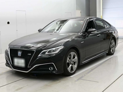 TOYOTA CROWN HYBRID