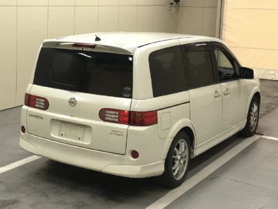 NISSAN LAFESTA