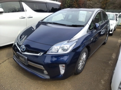 TOYOTA PRIUS PHV