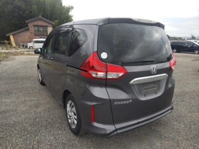 HONDA FREED+