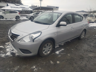 NISSAN TIIDA LATIO