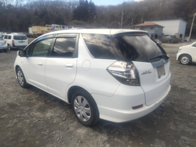 HONDA FIT SHUTTLE