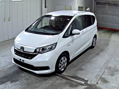 HONDA FREED HYBRID