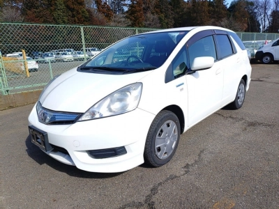 HONDA FIT SHUTTLE