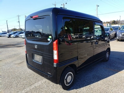 HONDA N-VAN
