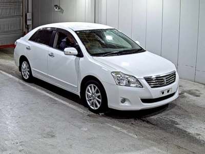 TOYOTA PREMIO
