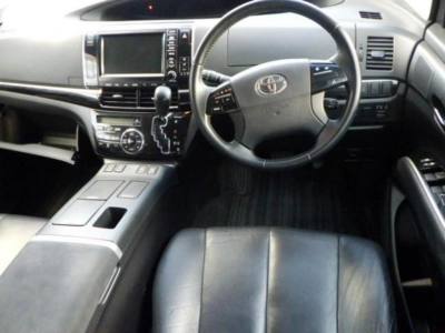 TOYOTA ESTIMA HYBRID