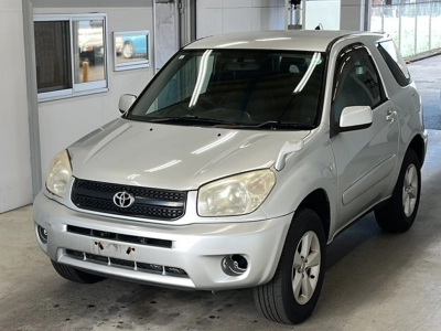 TOYOTA RAV4 L
