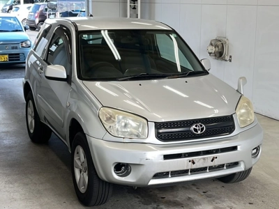 TOYOTA RAV4 L