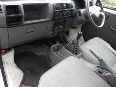 MITSUBISHI MINICAB TRUCK