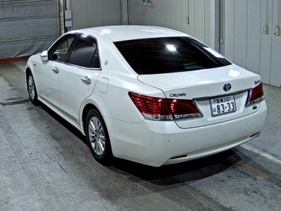 TOYOTA CROWN HYBRID
