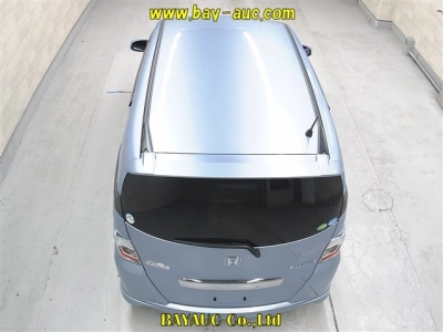 HONDA FREED SPIKE