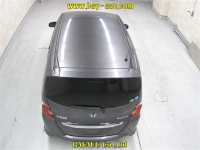 HONDA FREED HYBRID