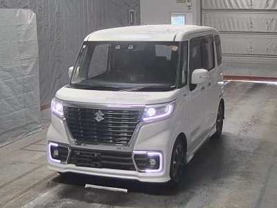 SUZUKI SPACIA CUSTOM