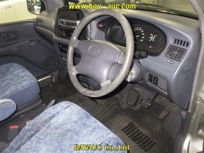 TOYOTA TOWN ACE NOAH