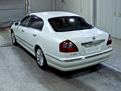 NISSAN CIMA