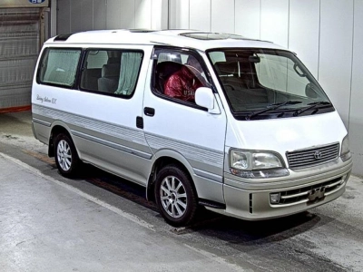 TOYOTA HIACE WAGON