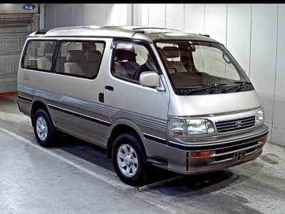 TOYOTA HIACE WAGON